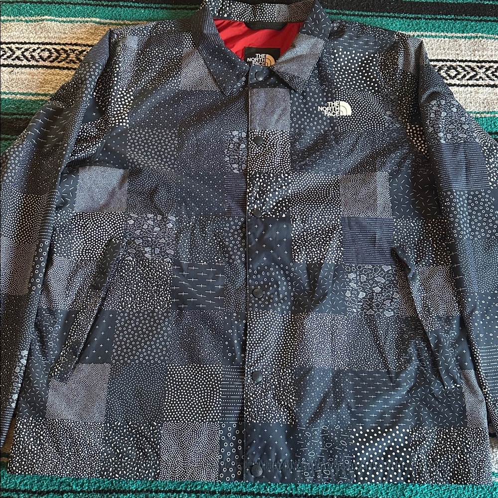The North Face *NWOT* *RARE* Men's Patchwork Coaches Jacket - Picture 3 of 14